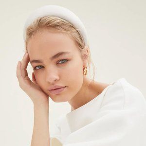 NWOT Loeffler Randall Bellamy Cream Satin Puffy Bridal Headband